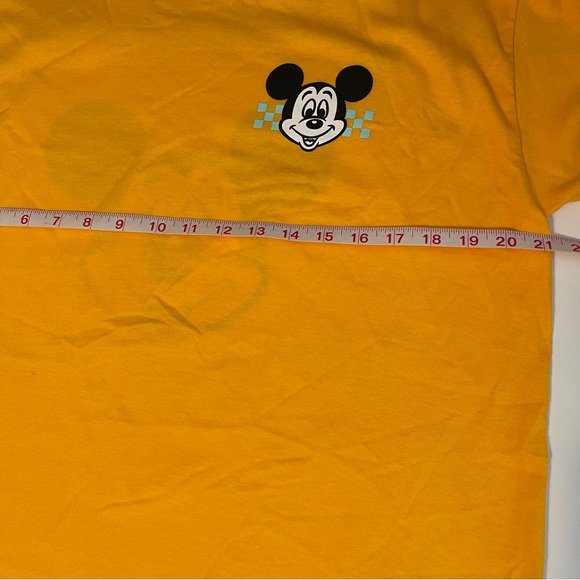 Disney x Neff Mickey Mouse Gold Chill Diner Cotton crewneck Graphic Tee Shirt -L - Picture 4 of 10